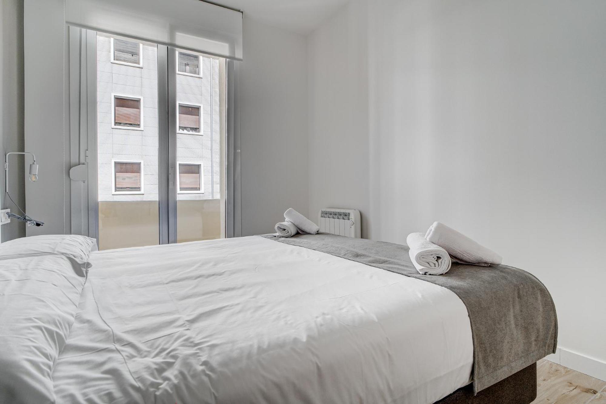 Apartamentos Gran Via By Sanse Holidays San Sebastián Esterno foto