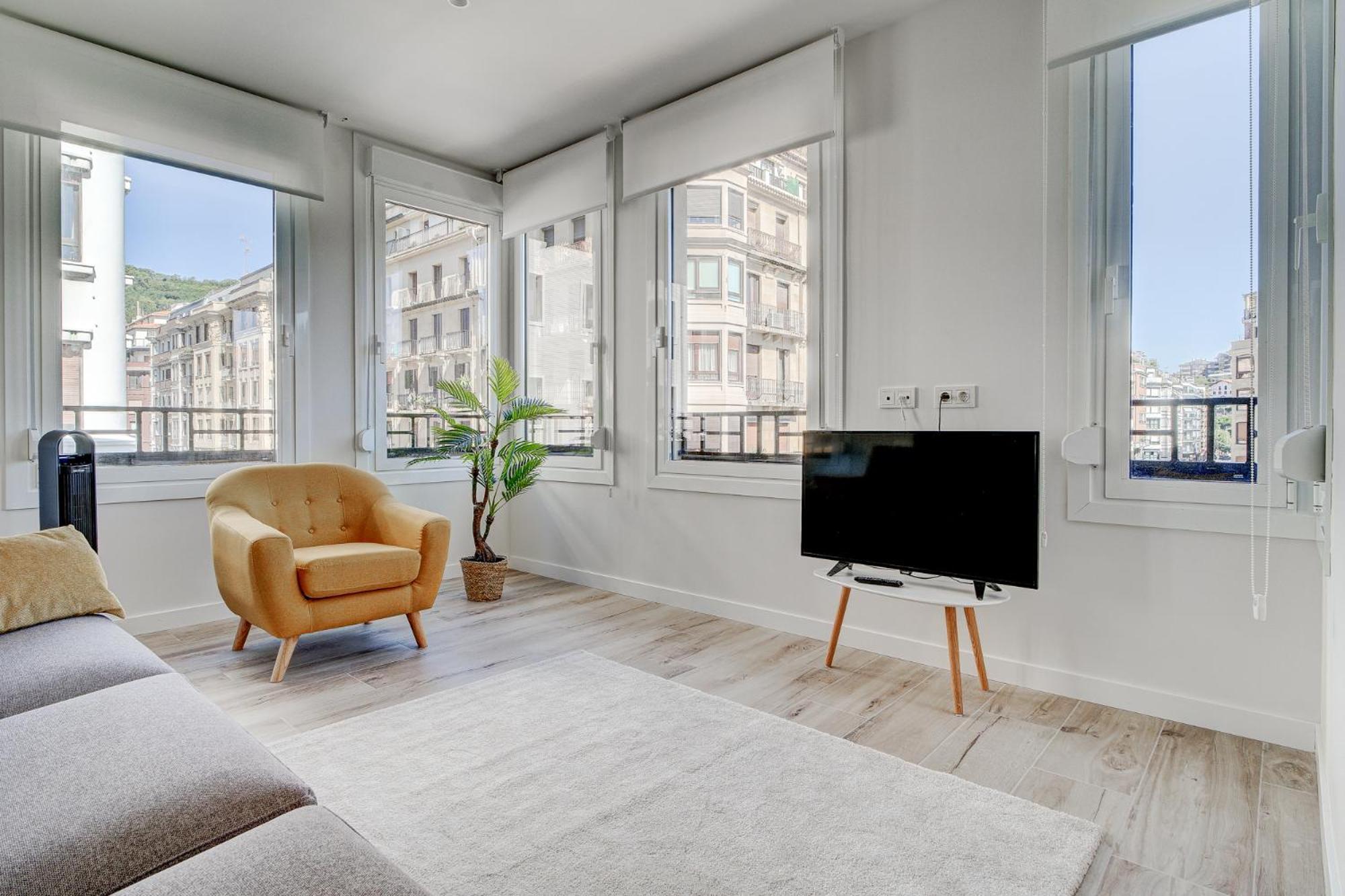 Apartamentos Gran Via By Sanse Holidays San Sebastián Esterno foto
