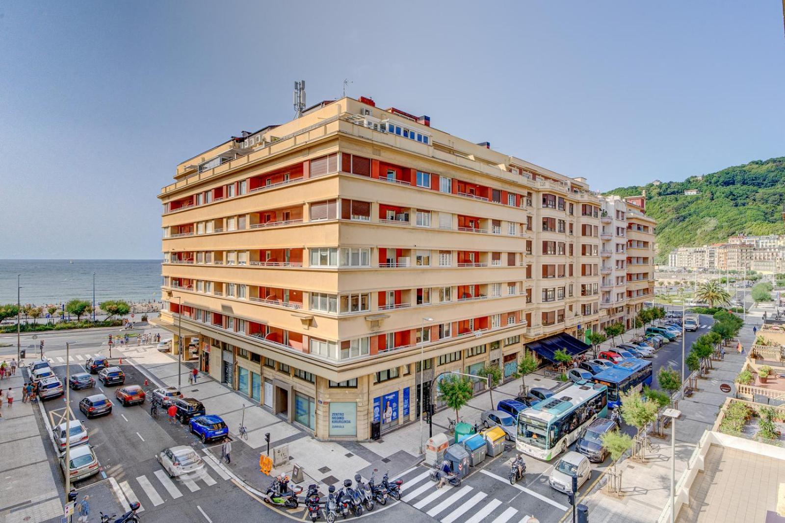 Apartamentos Gran Via By Sanse Holidays San Sebastián Esterno foto