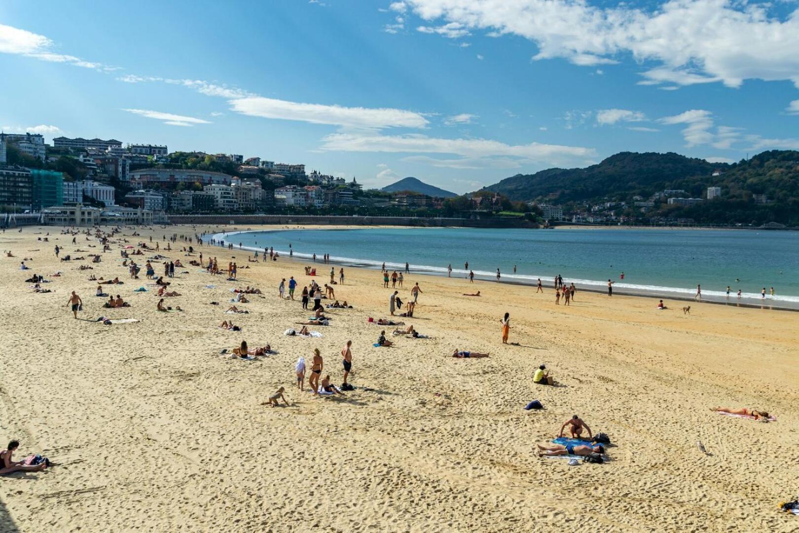 Apartamentos Gran Via By Sanse Holidays San Sebastián Esterno foto