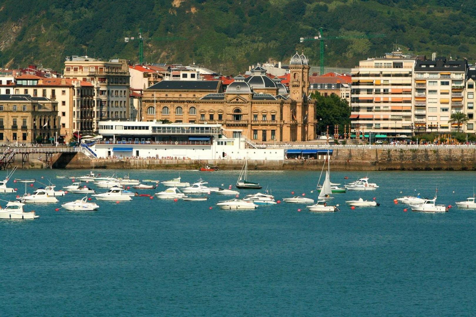 Apartamentos Gran Via By Sanse Holidays San Sebastián Esterno foto